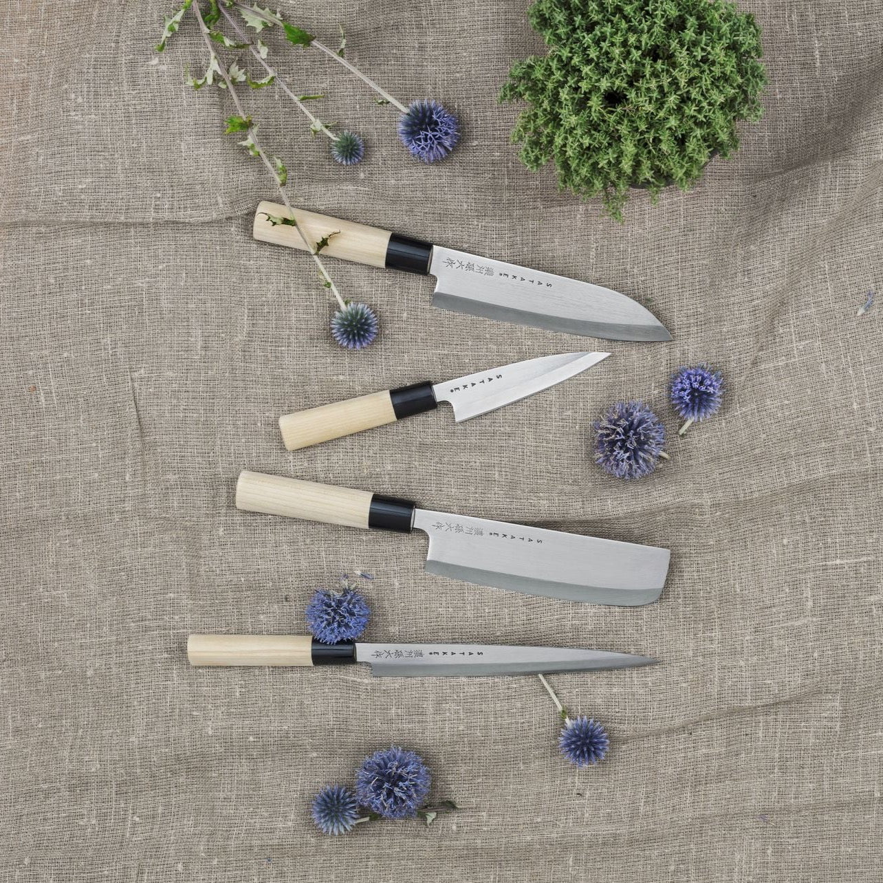 Satake - Japanisches 4-teiliges Messerset aus Magnolienholz