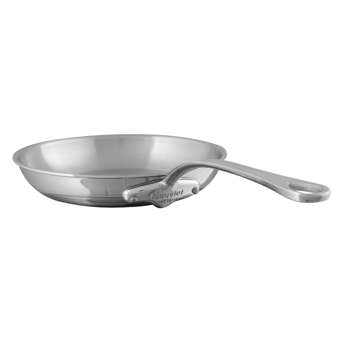 Professional copper frying pan from Mauviel's M'Cook collection, engineered for optimal heat conductivity and performance