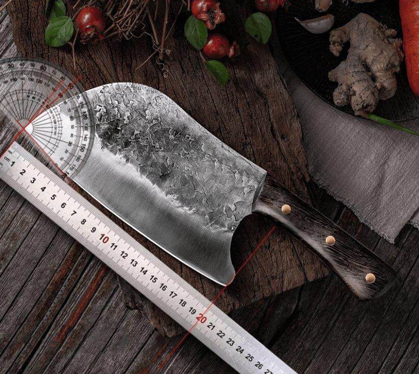 Rustikales Hackmesser